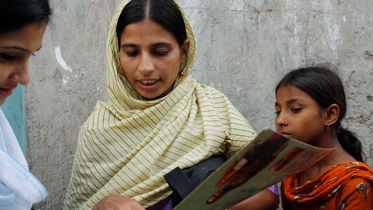 Sci Dev – ‘Gender blind’ coronavirus policies could hinder disease fight